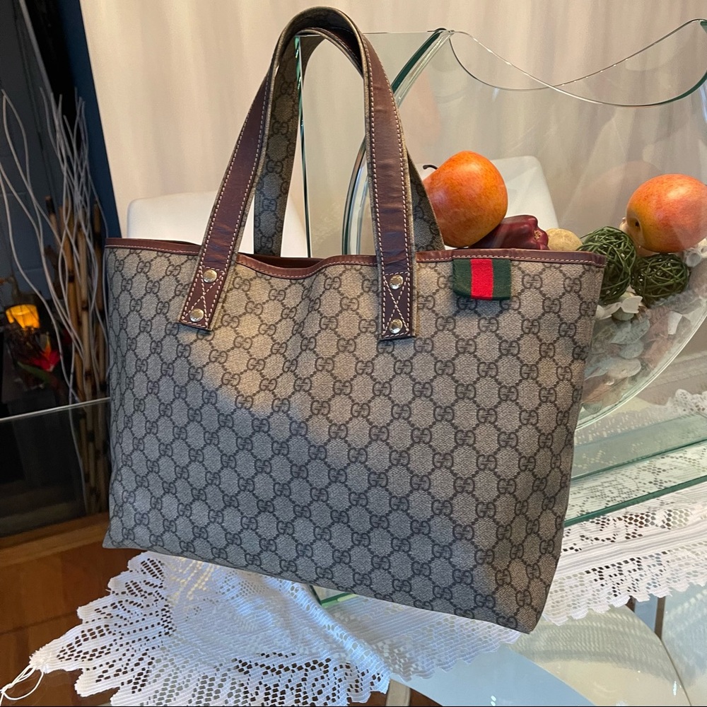 💯% authentic Gucci bag